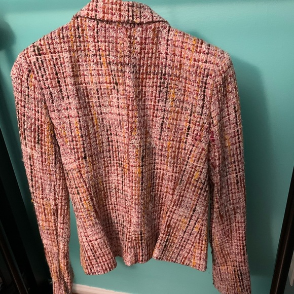 Blazer - Picture 3 of 4